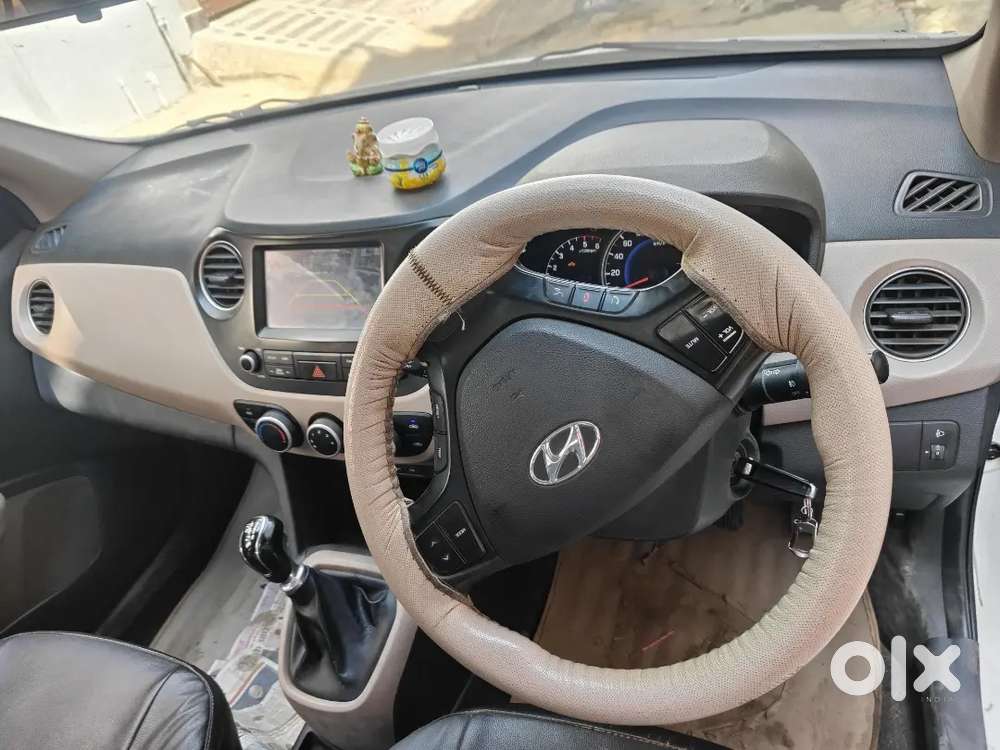 Hyundai Grand I10 2nd Owner 2017 Diesel 71000 Km Driven