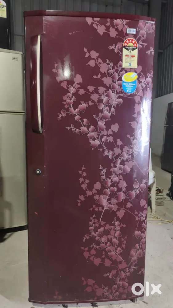 Single door fridge