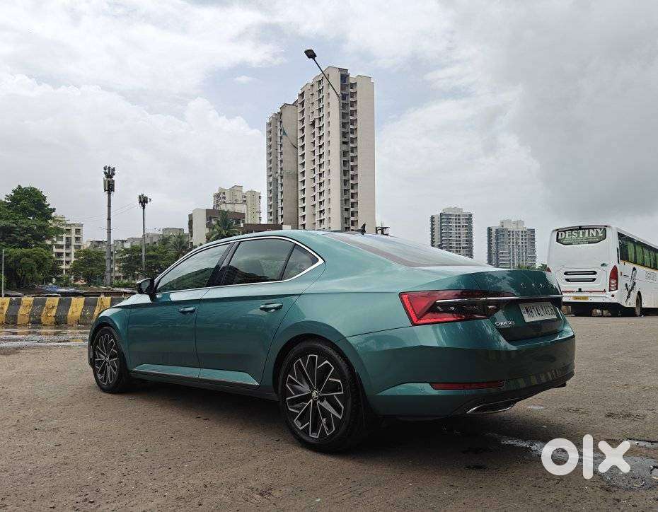 Skoda Superb 2.0 Tsi At L&k, 2024, Petrol