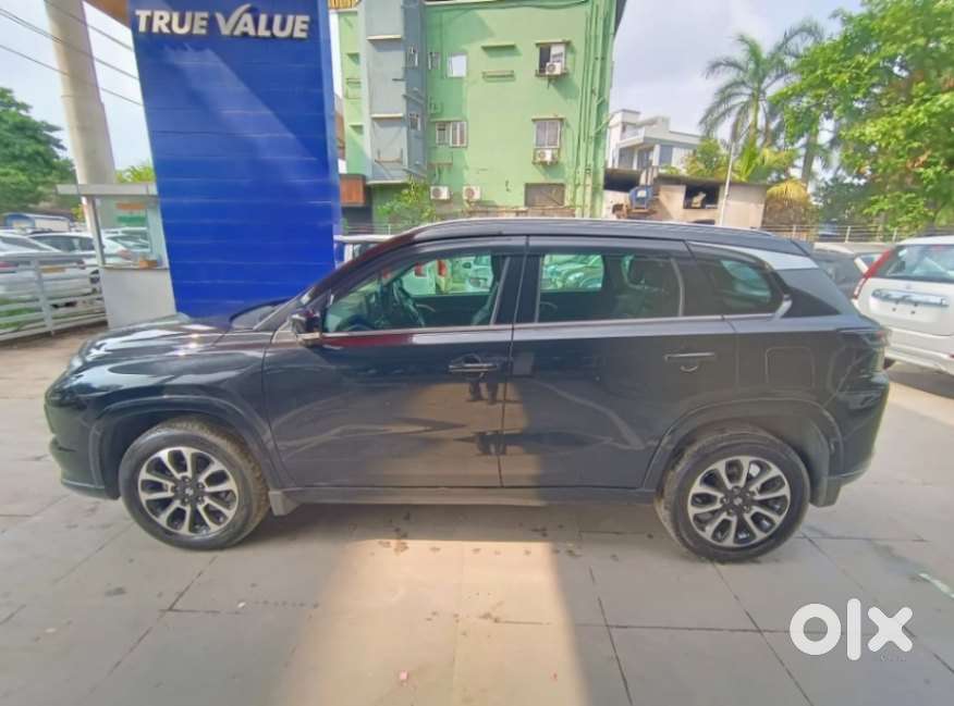 Maruti Suzuki Grand Vitara 1.5 Alpha Plus Intelligent Hybrid Ecvt, 2..