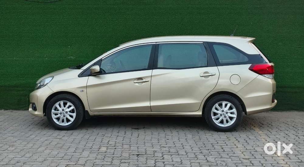 Honda Mobilio, 2014, Diesel