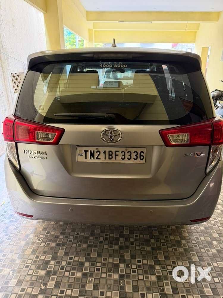Toyota Innova Crysta 2016