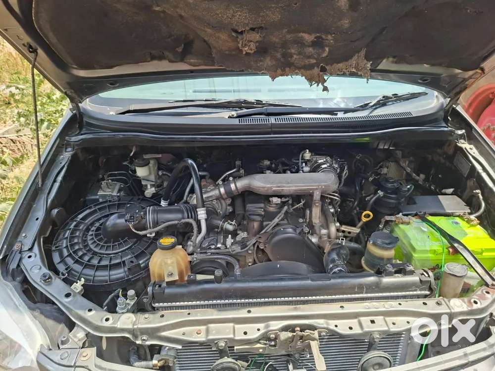Toyota Innova 2.5g 2013