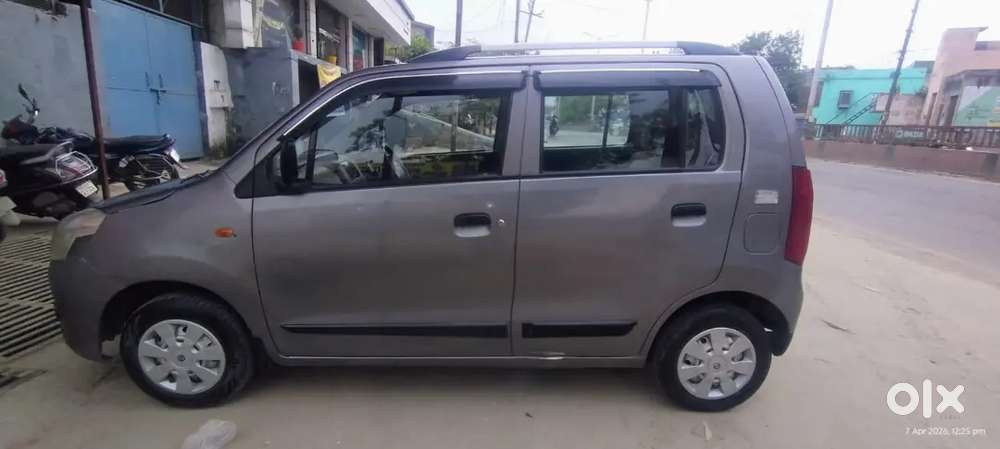 New Tyar & 1 Year Insurance & Ac Working