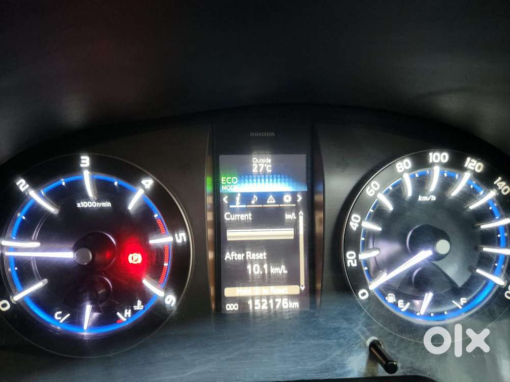 Toyota Innova Crysta 2.4 Vx Mt, 2016, Diesel