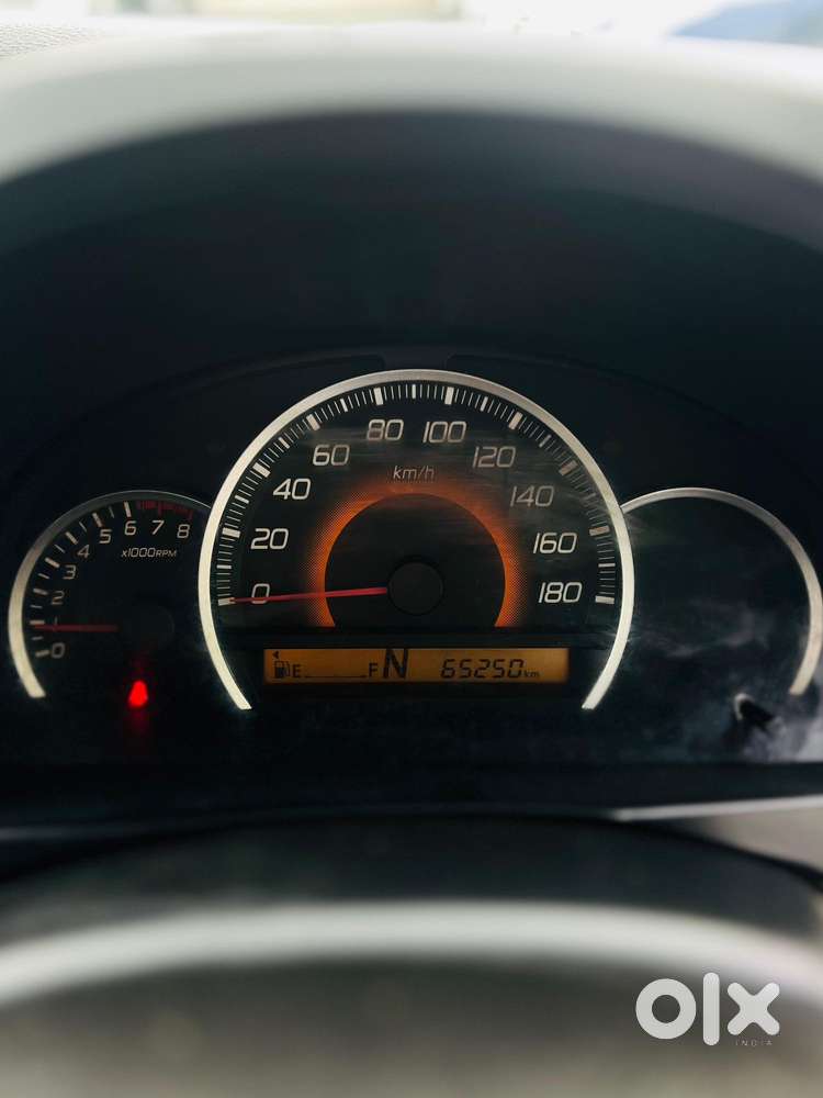 Maruti Suzuki Wagon R Vxi Amt Opt, 2016, Petrol