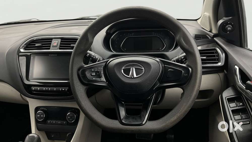 Tata Tiago Xza Plus, 2022, Petrol