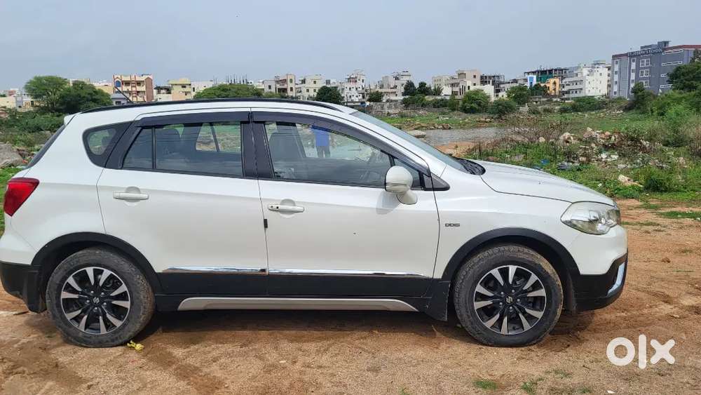 Maruti Suzuki S-cross 2020 Variant