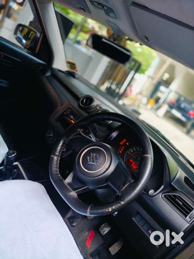 Maruti Suzuki Swift Lxi, 2018, Petrol