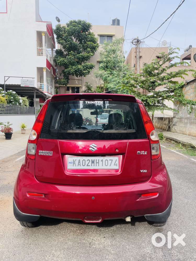 Maruti Suzuki Ritz Vxi, 2013, Petrol