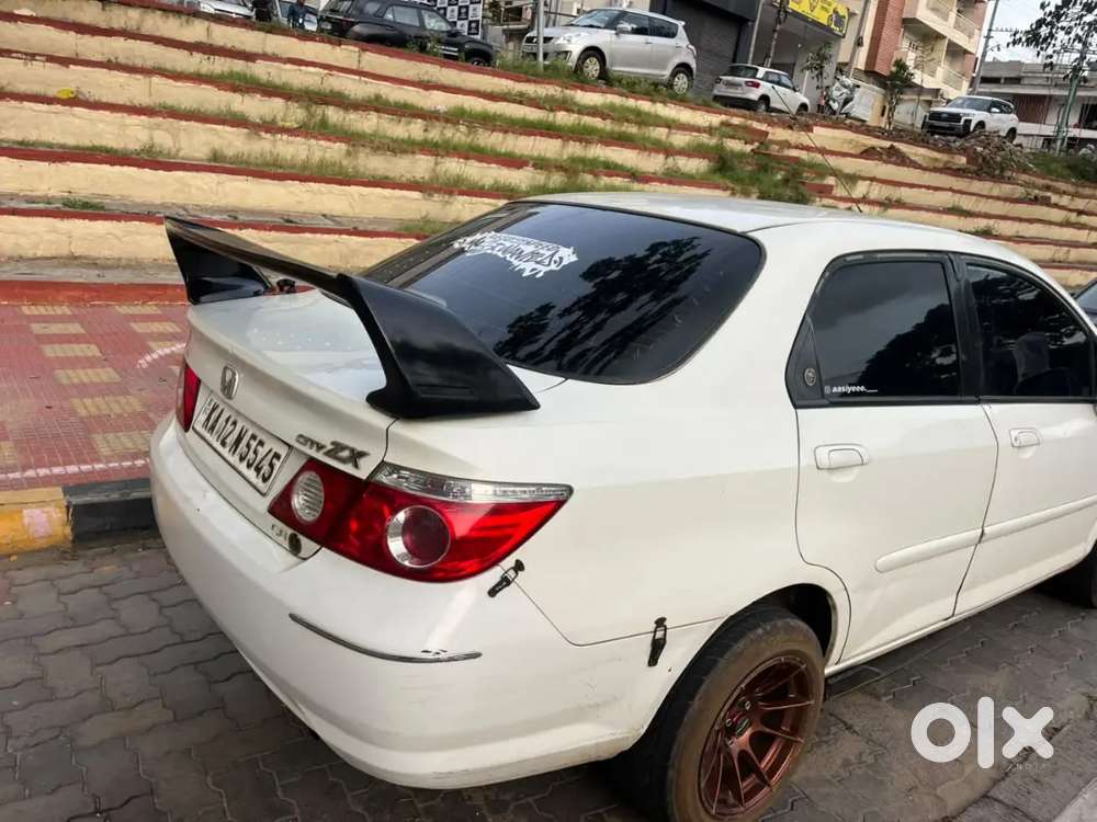 Hyundai New Elantra 2008 Km
