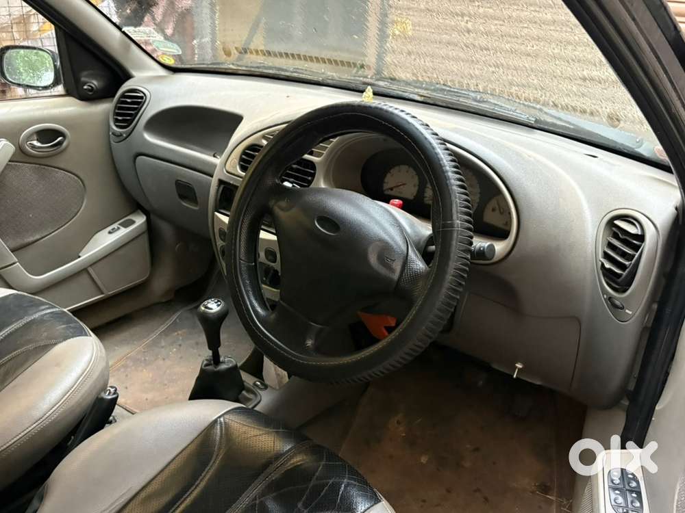 Ford Ikon 2005 Model
