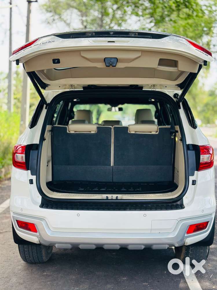 Ford Endeavour 3.2 Titanium At 4x4, 2017, Diesel