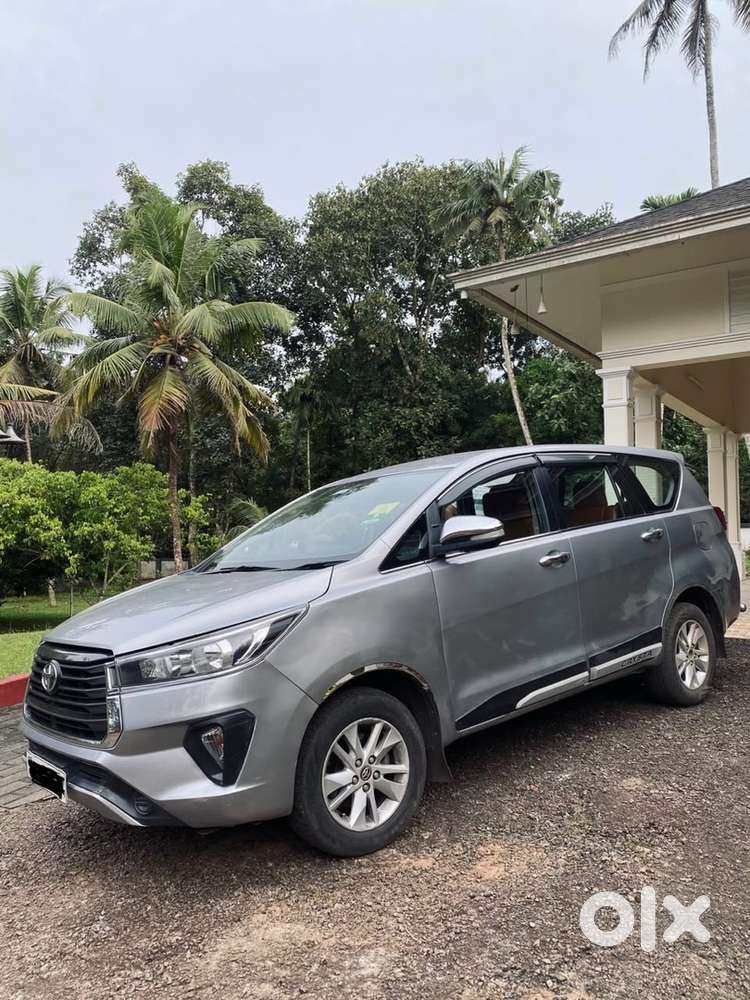Toyota Innova Crysta 2019