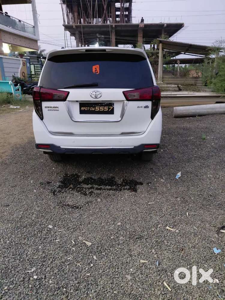 Toyota Innova Crysta 2016 2.4 Z