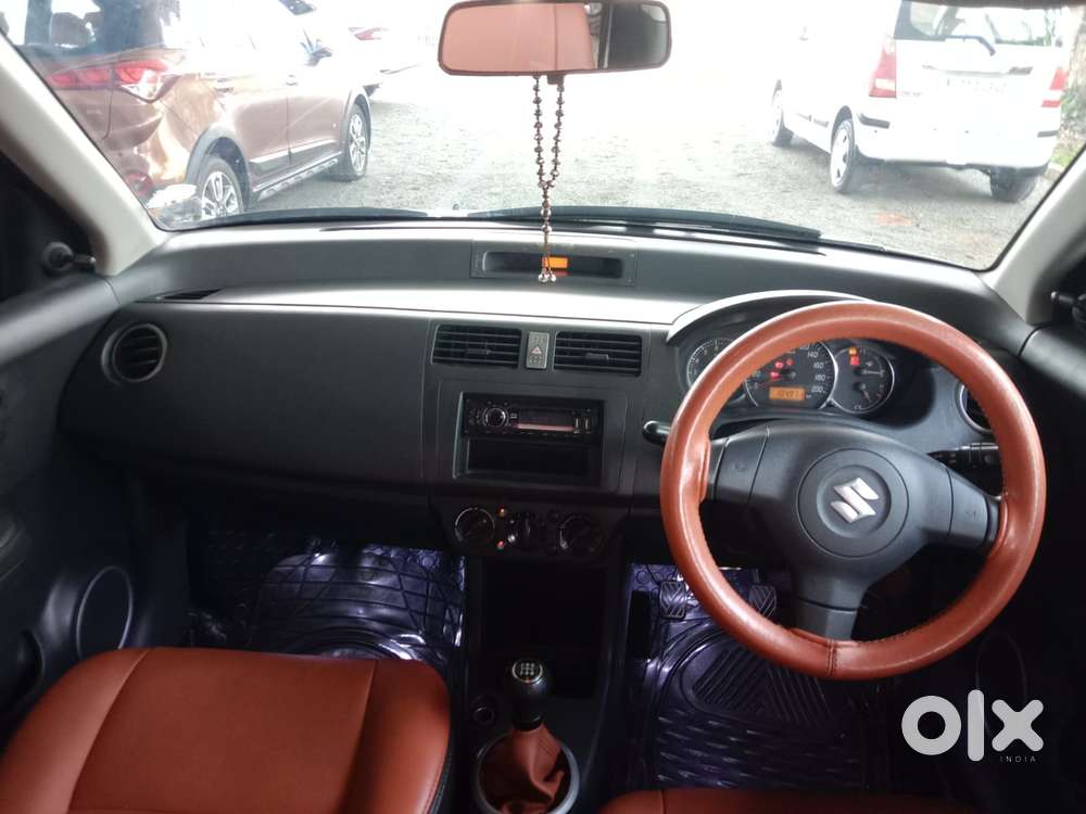 Maruti Suzuki Swift Vxi Optional, 2010, Petrol