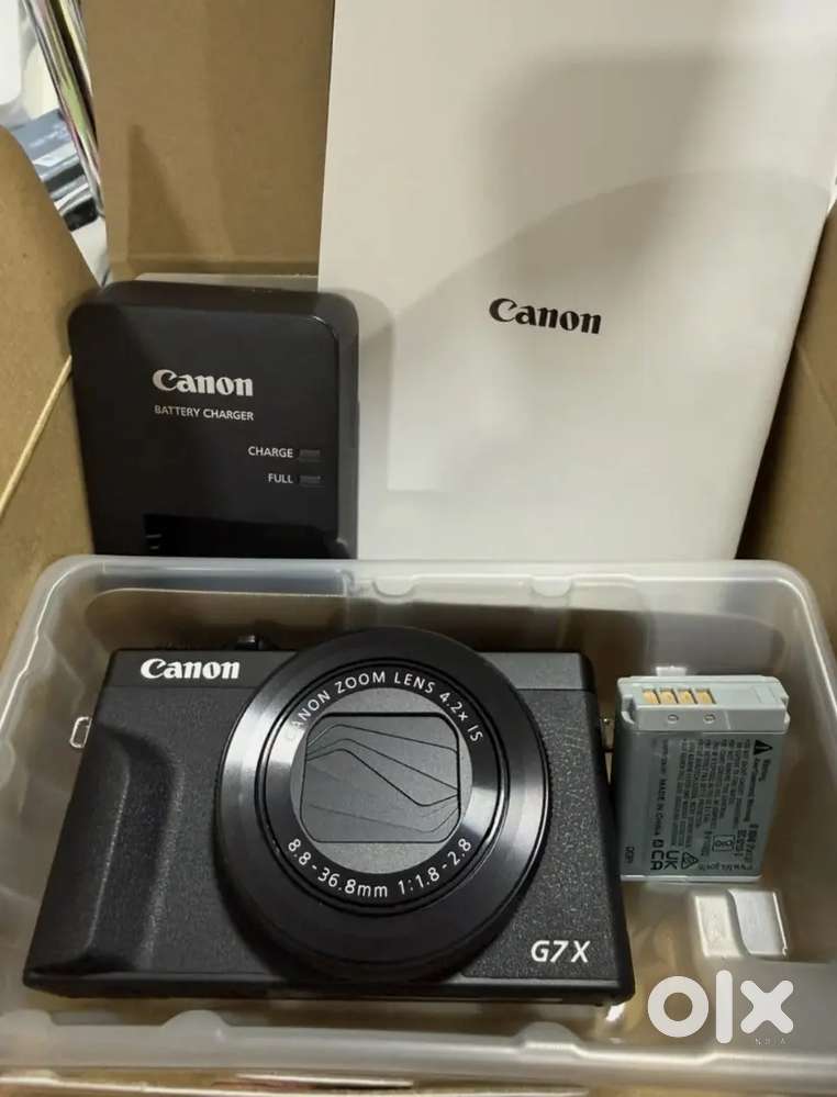 Canon PowerShot G7X Mark III Digital Camera Lens Kit Black With Box