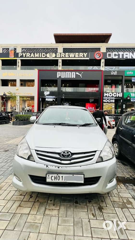 Toyota Innova 2.5 Diesel 2011 Dec
