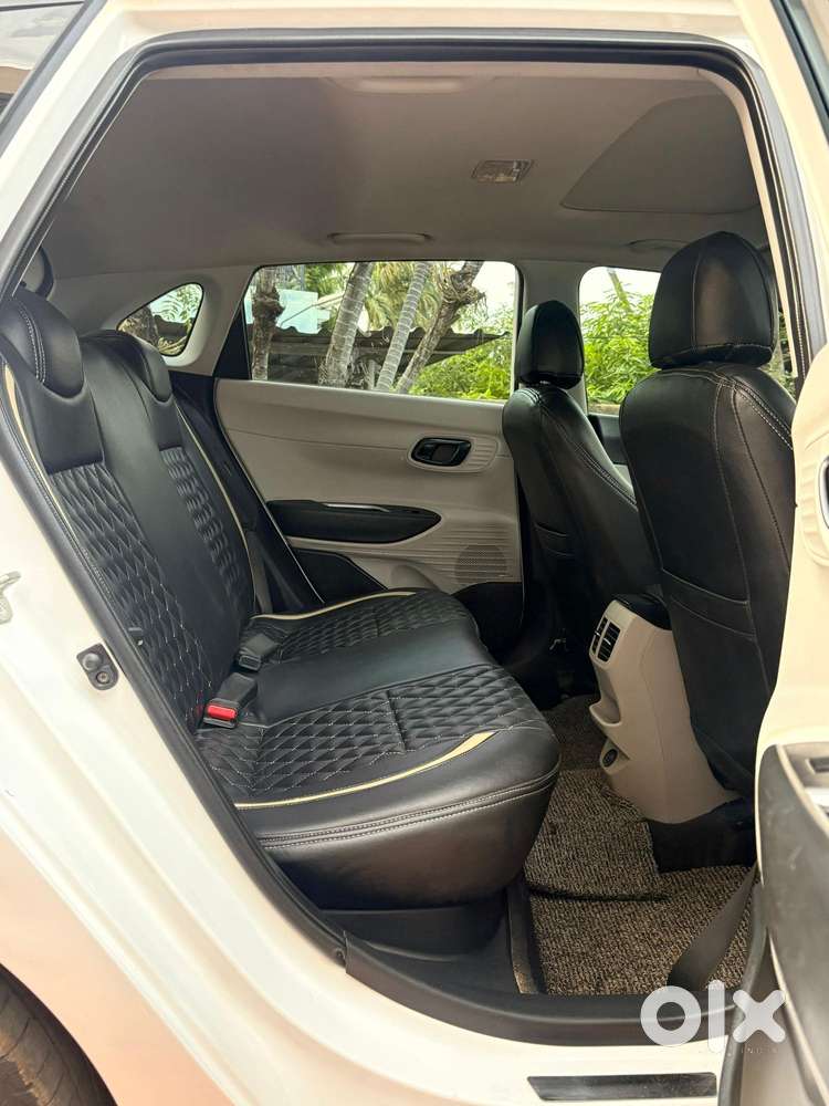 Hyundai I20 Asta 1.2 O With Sunroof, 2023, Petrol