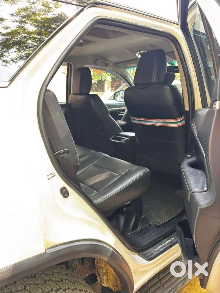 Toyota Fortuner Legender 2022