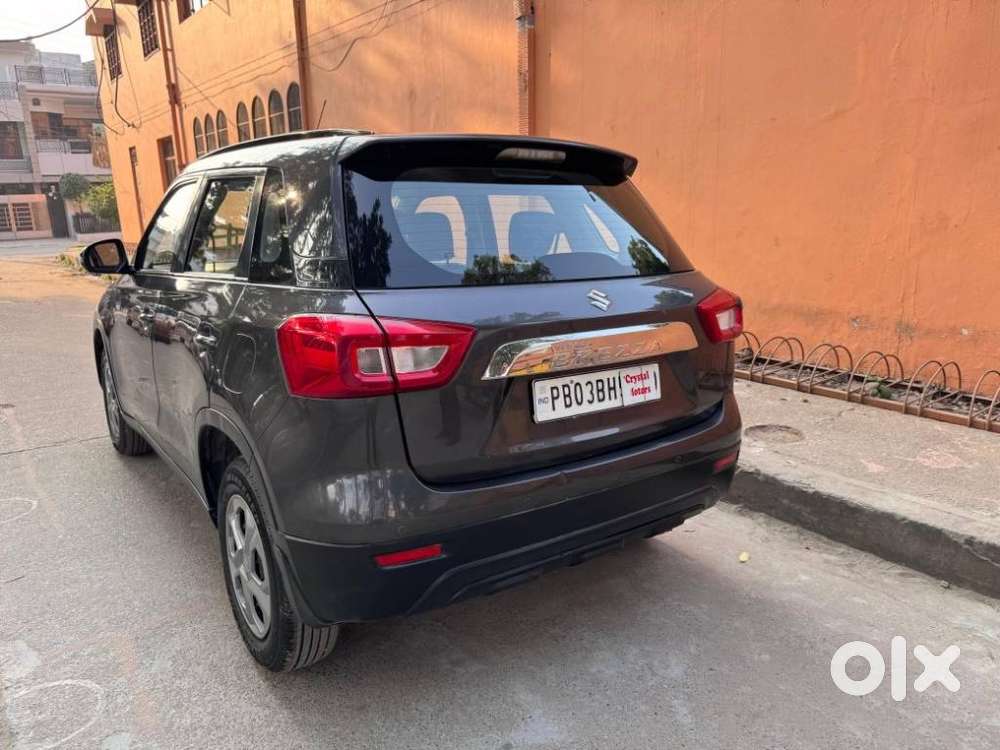 Maruti Suzuki Brezza 1.5 Vxi Smart Hybrid, 2021, Petrol