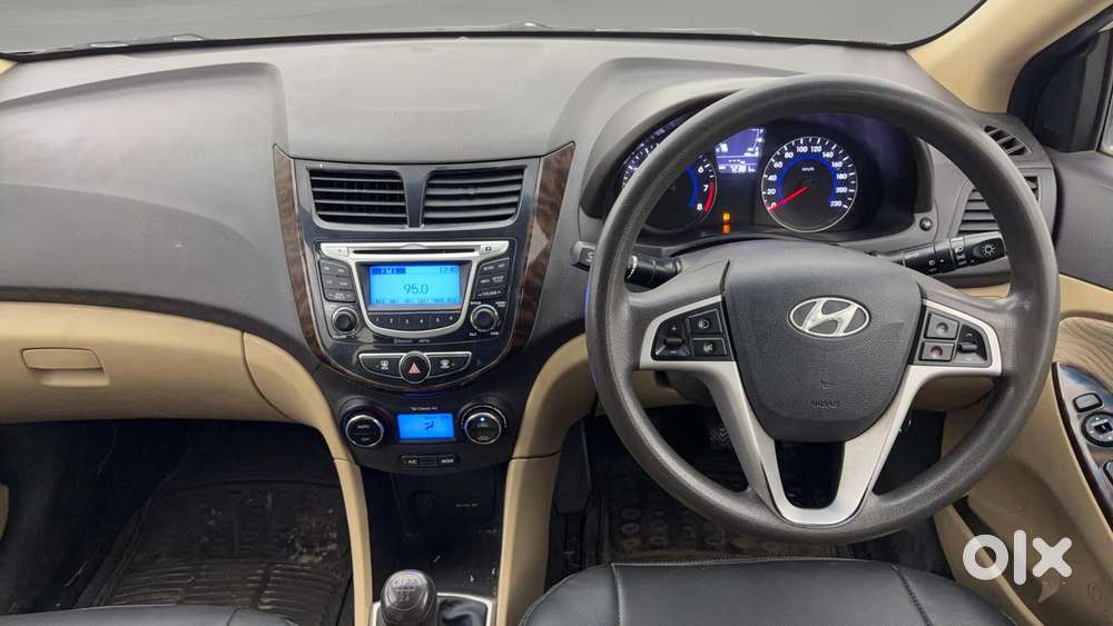 Hyundai Verna 1.4 Cx, 2014, Petrol