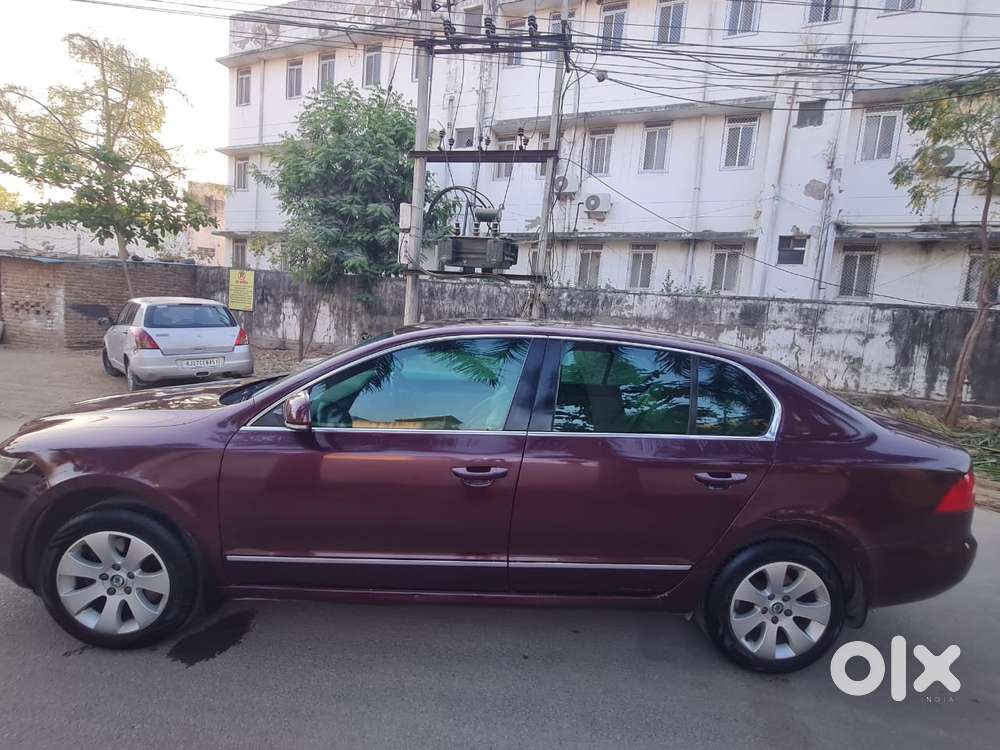 Skoda Superb Corporate 1.8 Tsi Mt, 2011, Petrol