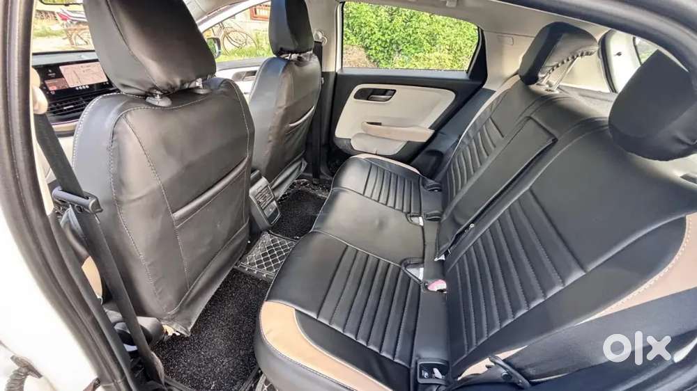 Tata Altroz Creative S 2026 Cng