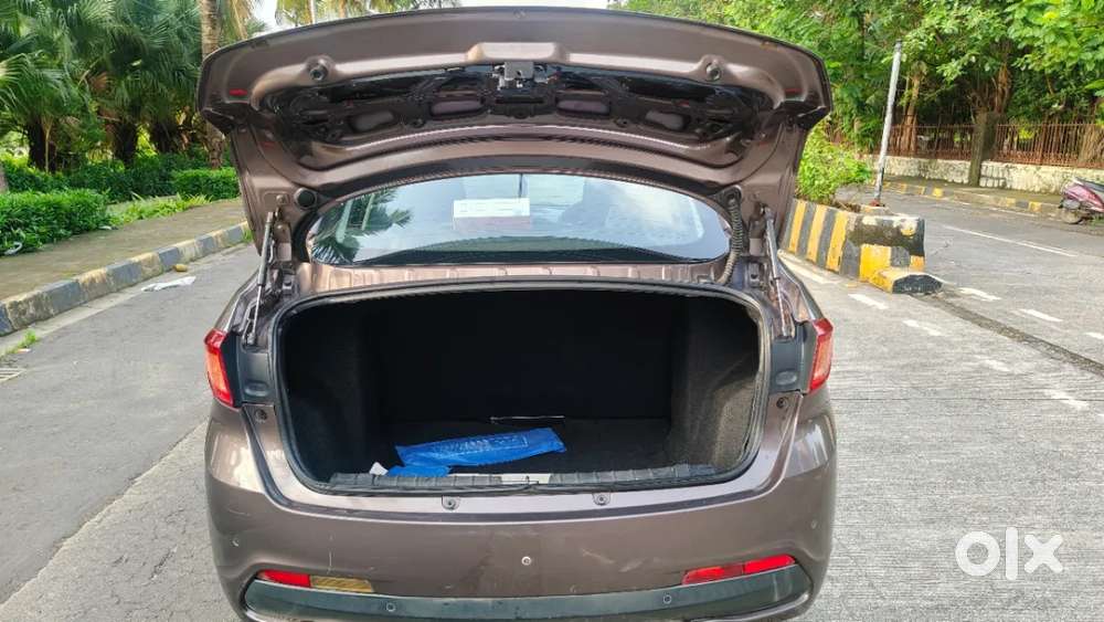 Tata Tigor Xza, 2018, Petrol