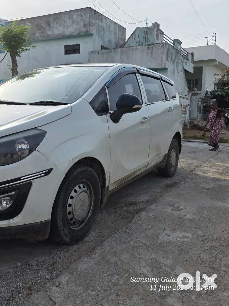 Mahindra Marazzo 2019 Diesel 165700 Km Driven