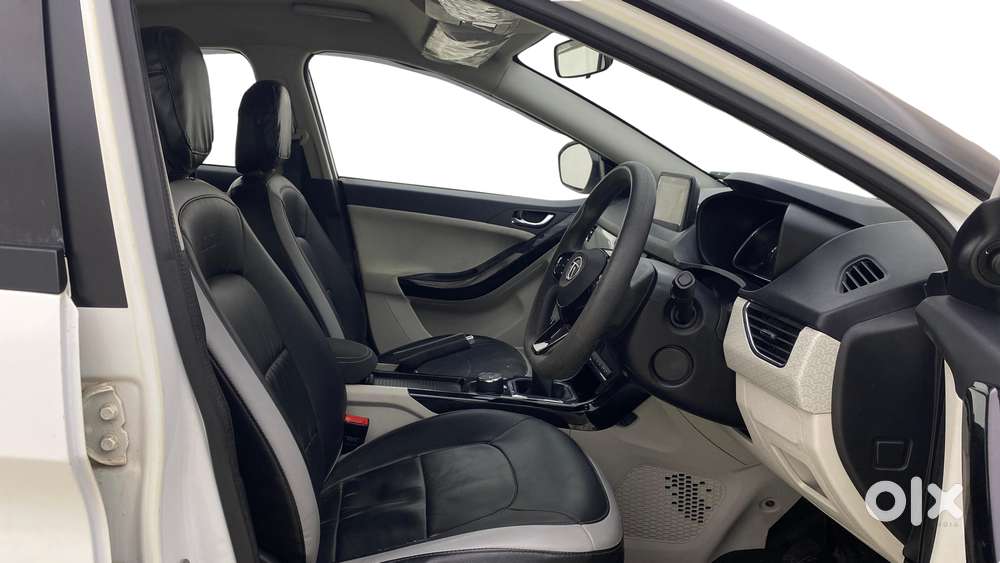 Tata Nexon 1.2 Revotron Xz Plus, 2023, Petrol