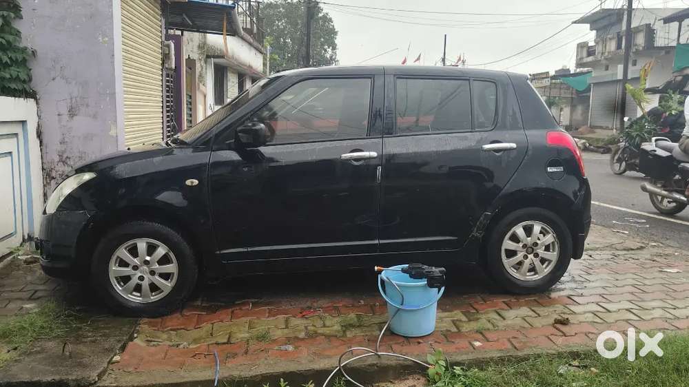 Maruti Suzuki Swift Zxi 2010 Model