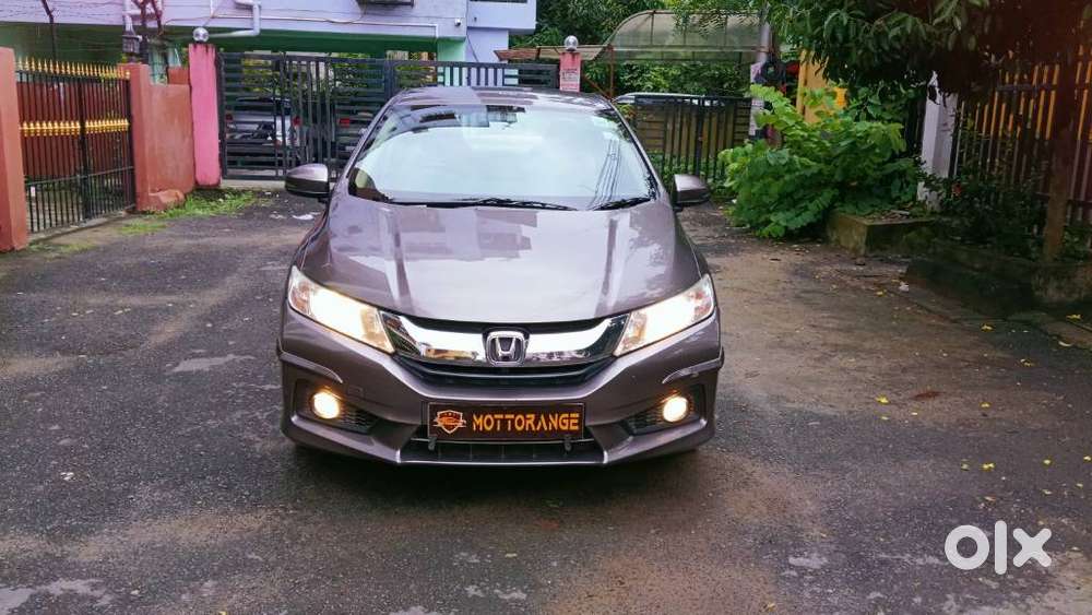 Honda City V Mt, 2015, Petrol