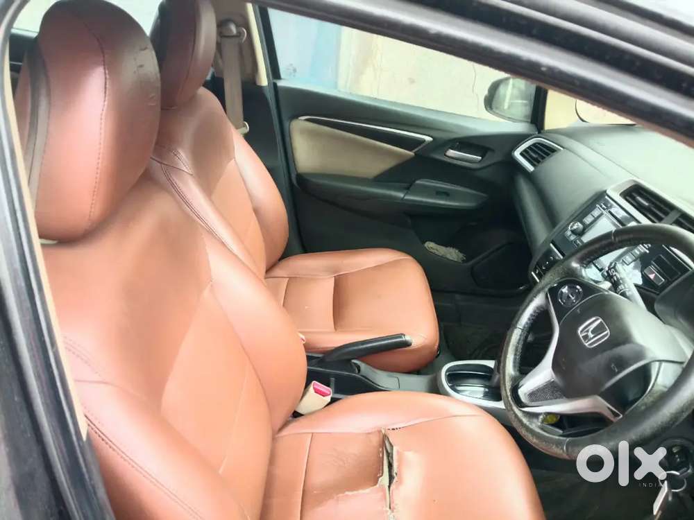 Honda Jazz 2016 Petrol 106000 Km Driven