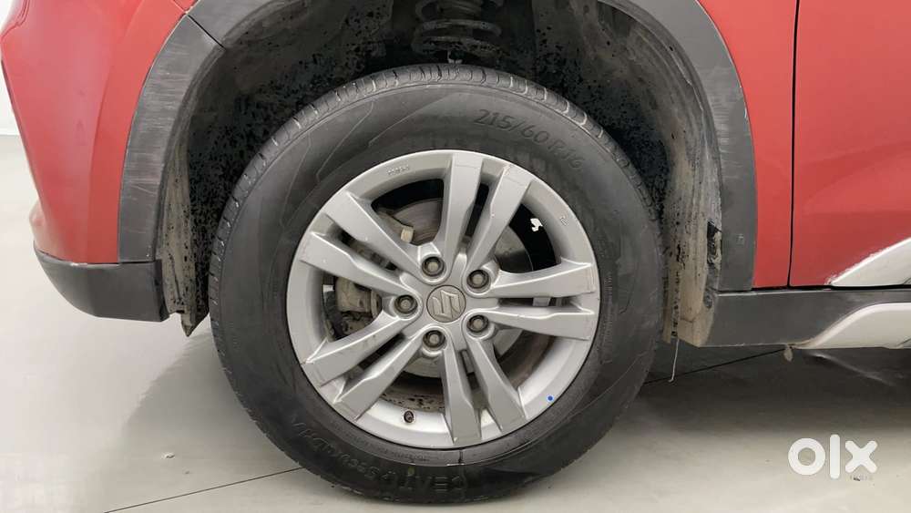 Maruti Suzuki Vitara Brezza Zdi+ Dual Tone Mt, 2016, Diesel