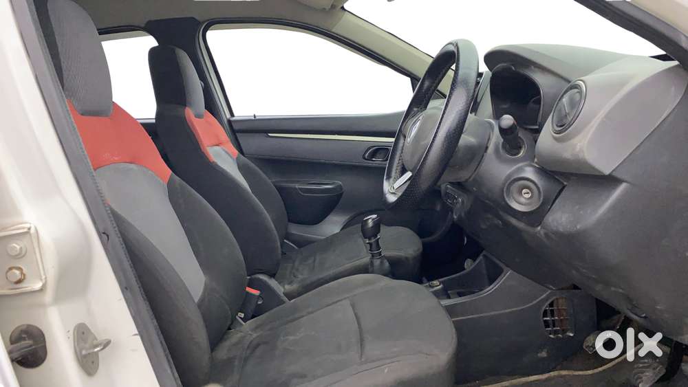 Renault Kwid Rxt, 2016, Petrol