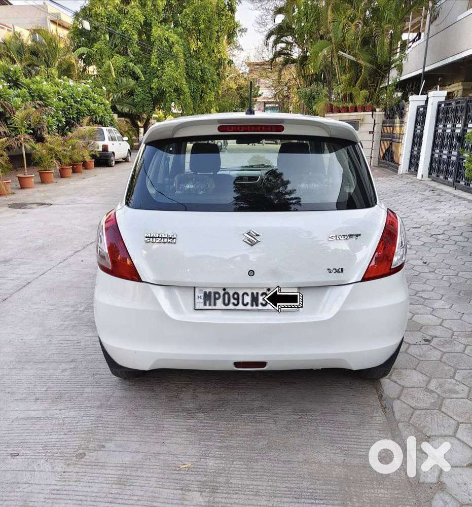 Maruti Suzuki Swift Vxi Optional, 2013, Petrol