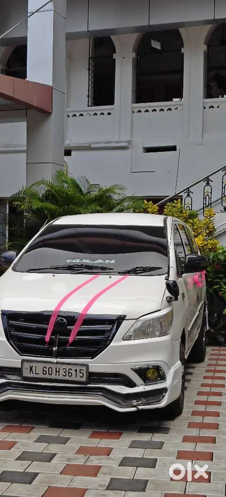 Toyota Innova 2010 Diesel 186000 Km Driven