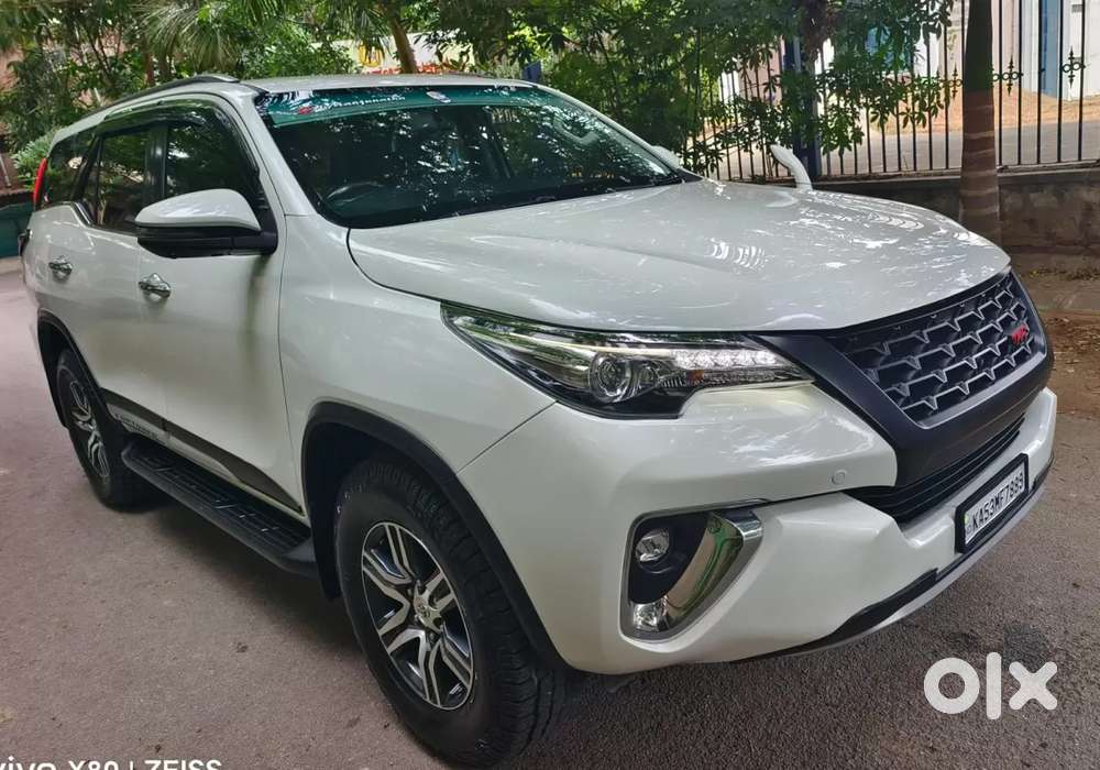 Toyota Fortuner 4x2 At, 2018, Diesel