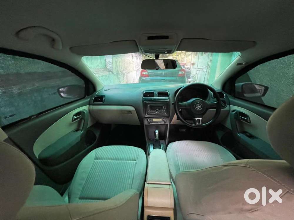 Volkswagen Petrol 2011 Car