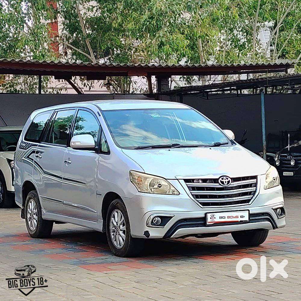 Toyota Innova 2.5 E, 2014, Diesel