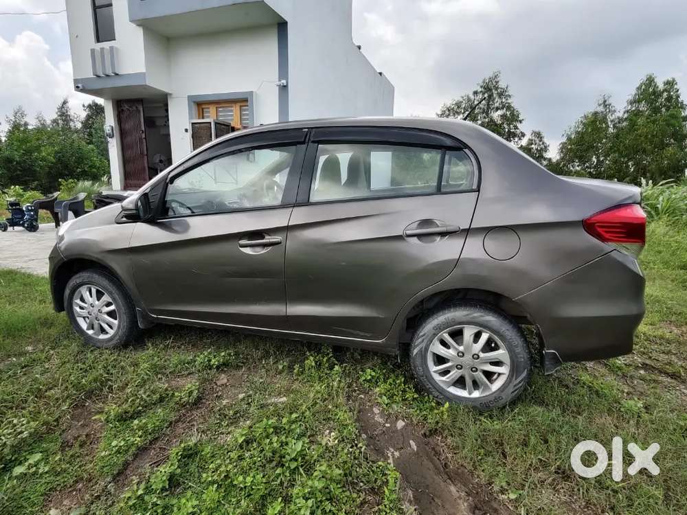 Honda Amaze 2nd Gen Vx 2014