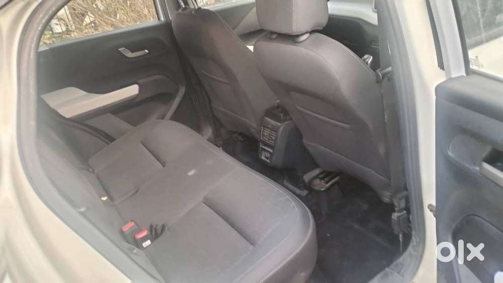 Tata Punch Creative, 2025, Petrol