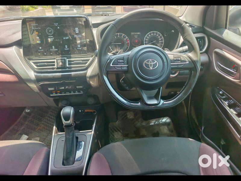 Toyota Urban Cruiser Taisor V 1.0 Petrol At, 2024, Petrol