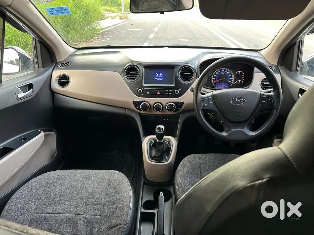 Hyundai Grand I10 2017 Petrol 40000 Km Driven