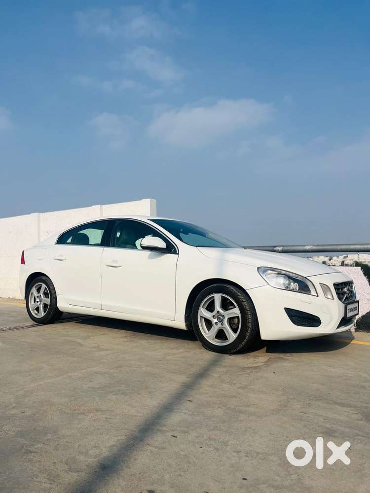 Volvo S60 Kinetic D3, 2012, Diesel
