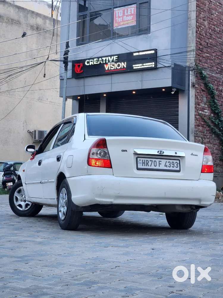Hyundai Accent 2012