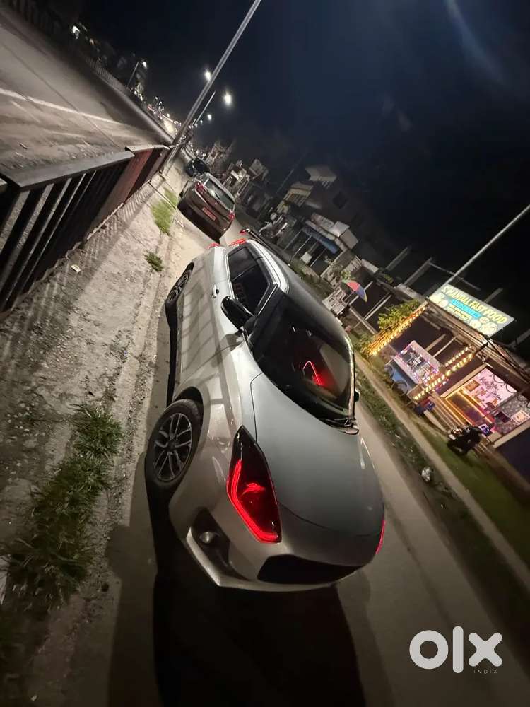Maruti Suzuki Swift Zxi 2019