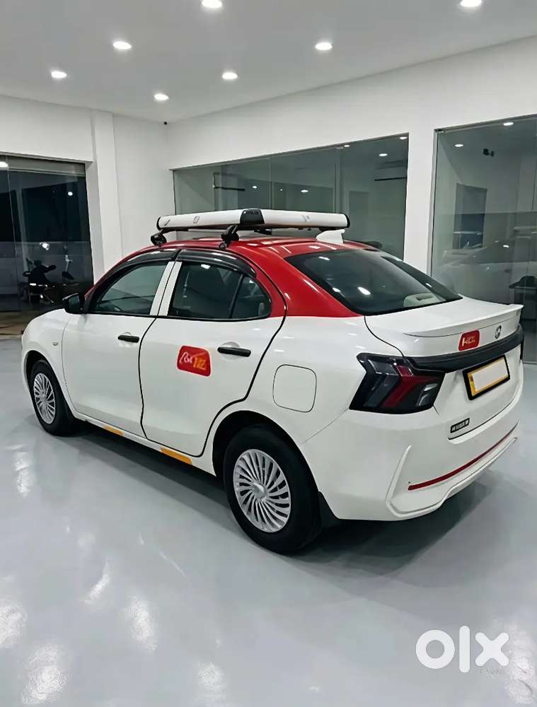 Maruti Suzuki Dzire 2025 Cng 21300 Km Driven