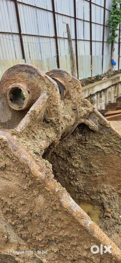 ROCK BUCKET HEAVY DUTY